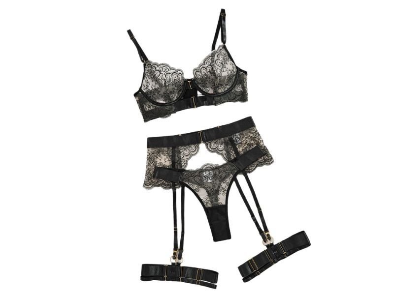 black sexy lingerie set